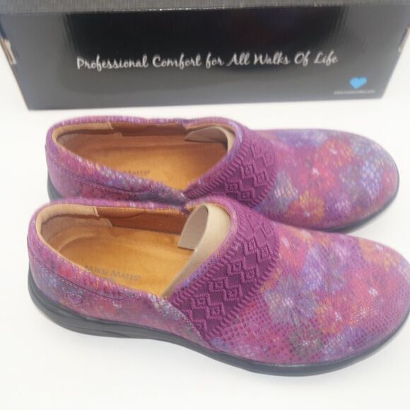NEW Nurse Mates Women's 7 Cally Berry Aster Slip On Purple Nursing Clogs Shoes - Picture 6 of 11